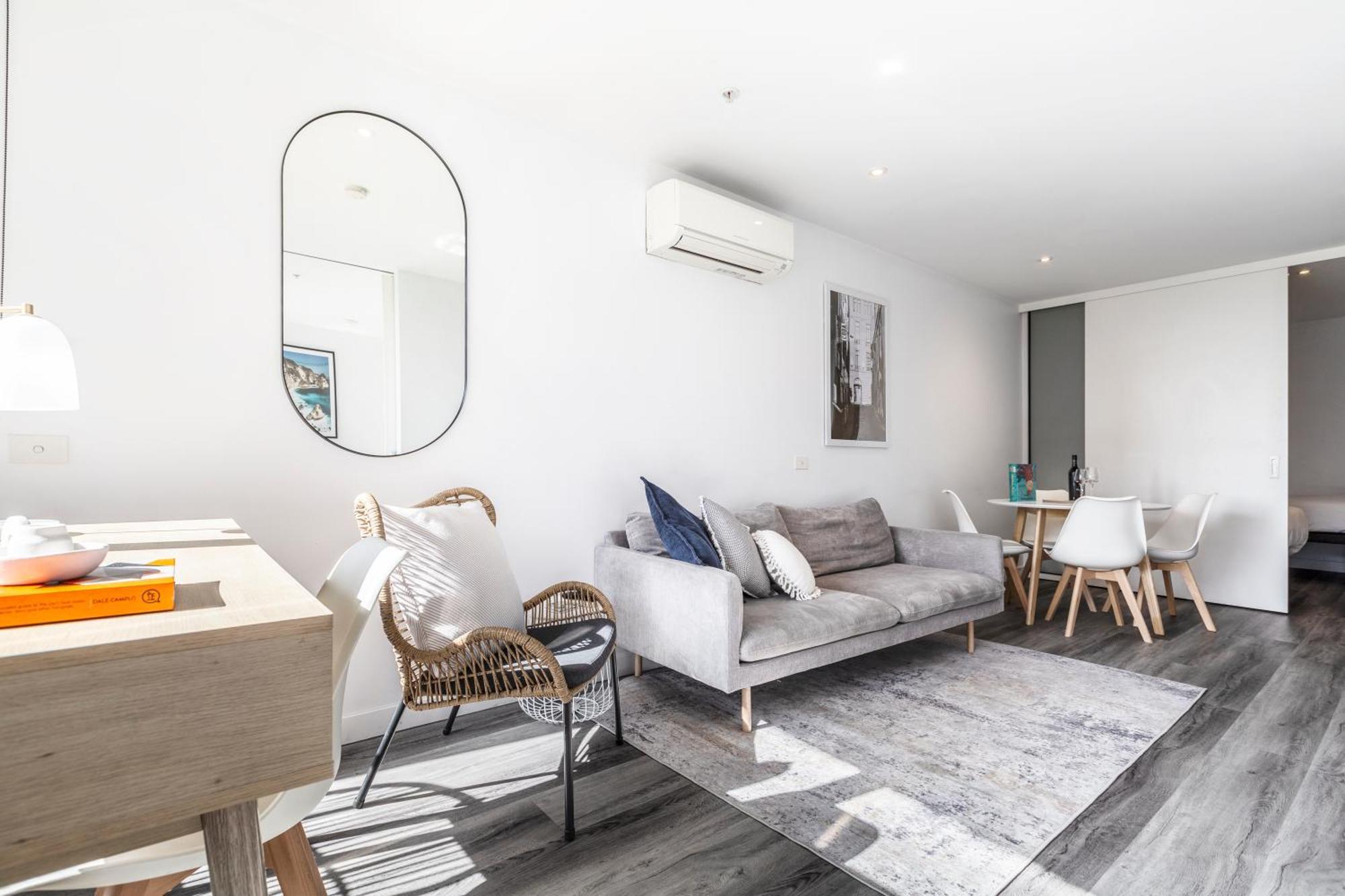 Riverview Suites By Edgetrip Melbourne Exterior photo
