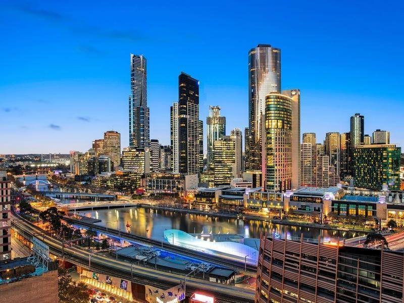 Riverview Suites By Edgetrip Melbourne Exterior photo
